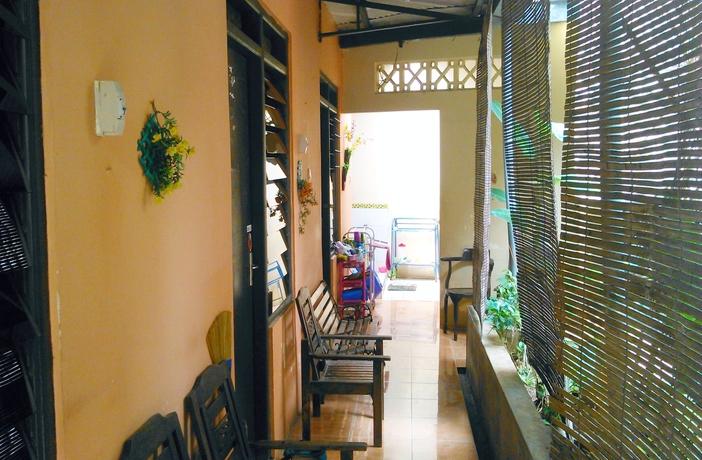 Imagen de los interiores del Hotel Kost Semarang Peterongan Timur. Foto 16