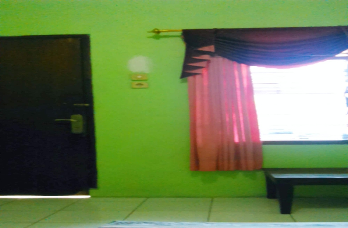 Imagen de la habitación del Hotel Kost Semarang Peterongan Timur. Foto 6