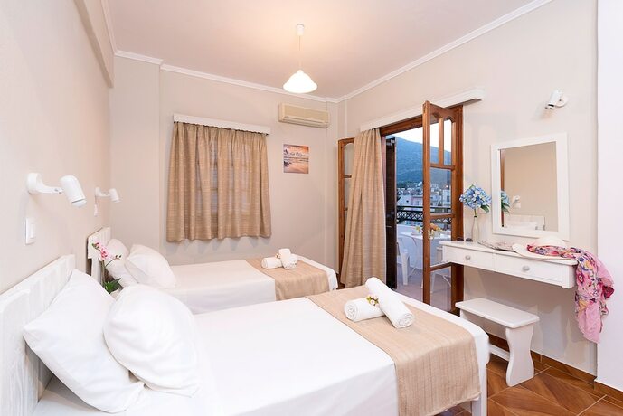 Imagen general del Hotel Kostas Apartments, Creta. Foto 7