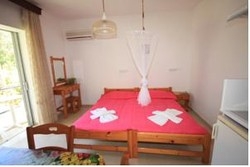 Imagen de la habitación del Hotel Kostas Apartments. Foto 3