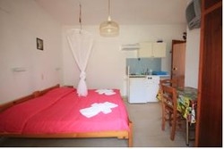 Imagen de la habitación del Hotel Kostas Apartments, Sidari. Foto 1