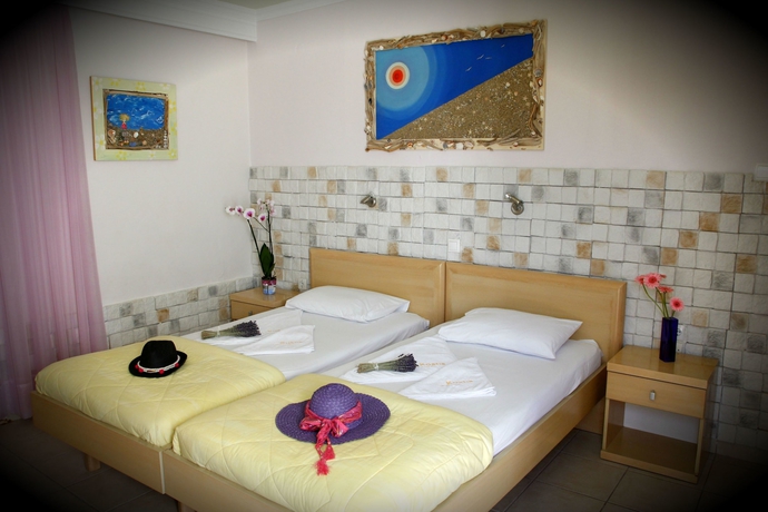Imagen de la habitación del Hotel Kostis. Foto 4