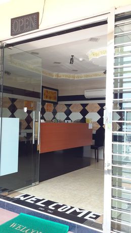 Imagen de los interiores del Hotel Kota Damansara Business. Foto 9