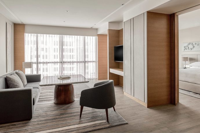 Imagen de la habitación del Hotel Kota Kinabalu Marriott. Foto 8