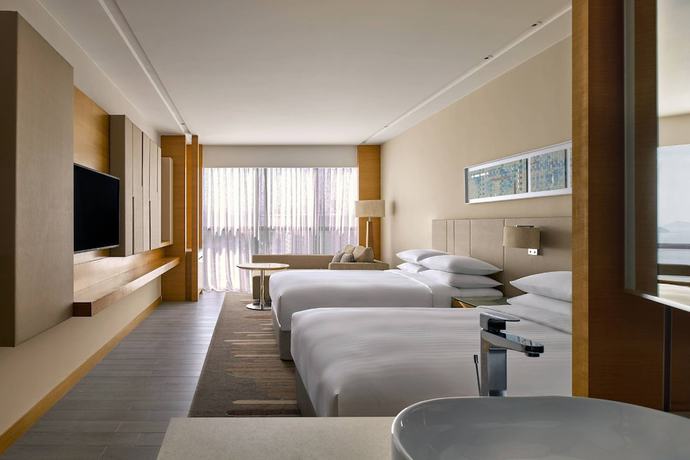 Imagen de la habitación del Hotel Kota Kinabalu Marriott. Foto 19