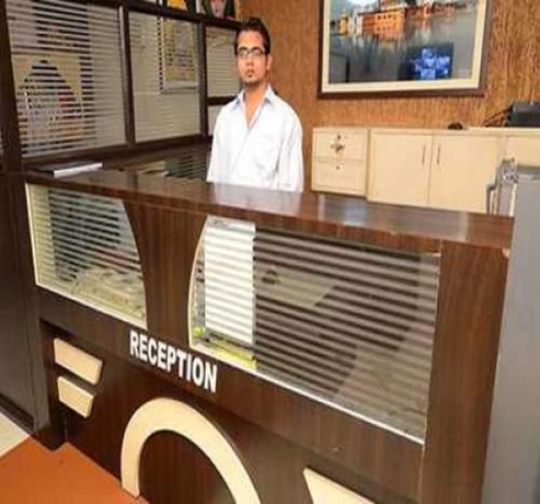 Imagen de los interiores del Hotel Kota Royal. Foto 15
