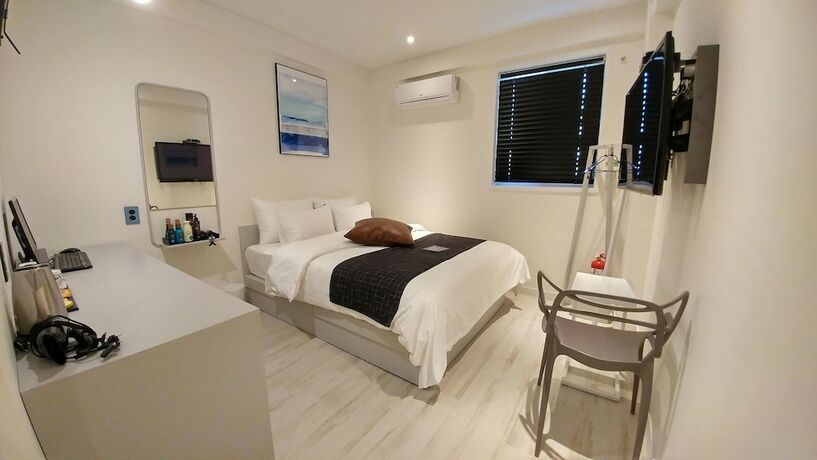 Imagen de la habitación del Hotel Kotel Indeogwon Station. Foto 11