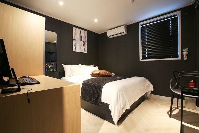 Imagen de la habitación del Hotel Kotel Indeogwon Station. Foto 13