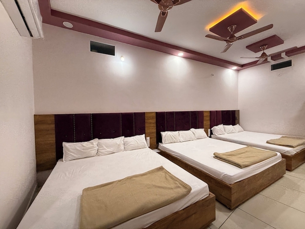 Imagen de la habitación del Hotel Koti Tirth. Foto 5