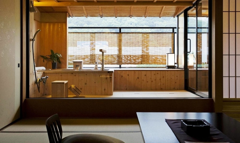 Imagen de la habitación del Hotel Kotohira Onsen Kotosankaku. Foto 16