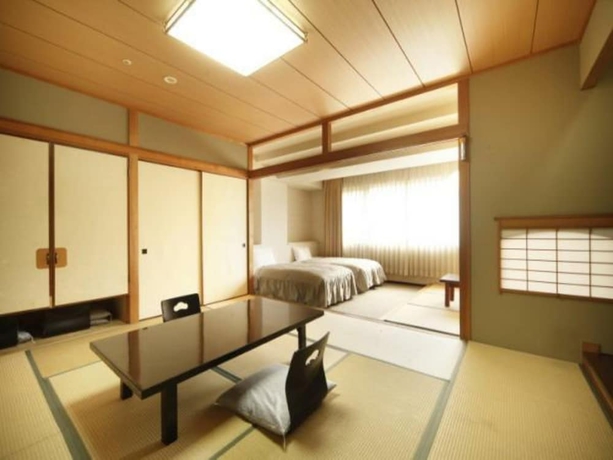 Imagen de la habitación del Hotel Kotohira Onsen Kotosankaku. Foto 17