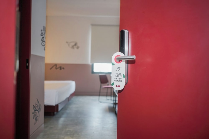 Imagen de la habitación del Hotel Kotta GO Tegal. Foto 14