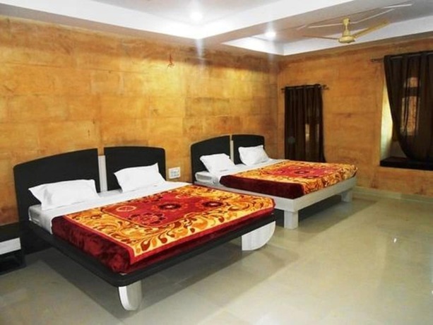 Imagen de la habitación del Hotel Kotwal Haveli. Foto 7