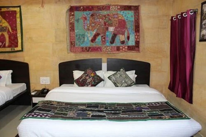 Imagen de la habitación del Hotel Kotwal Haveli. Foto 9