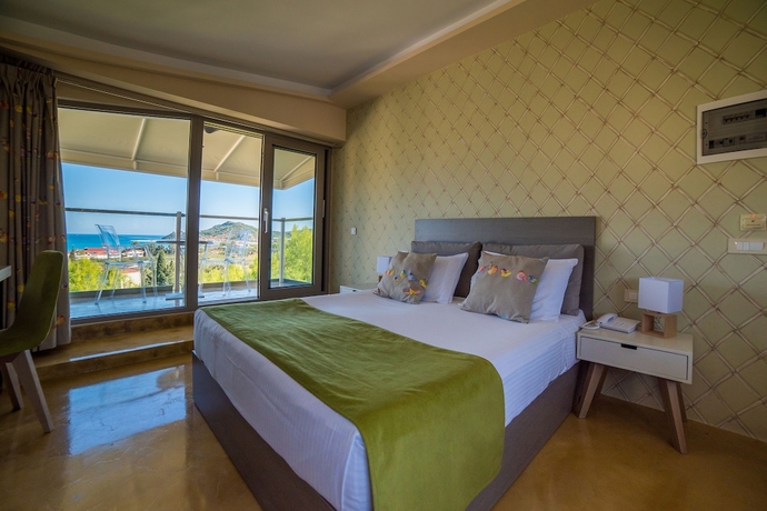 Imagen de la habitación del Hotel Koukounaria and Suites. Foto 10