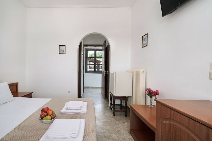 Imagen general del Hotel Koukounaries Beach. Foto 3
