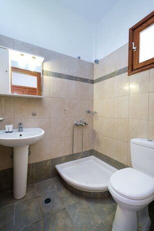 Imagen general del Hotel Koukounaries Beach. Foto 8