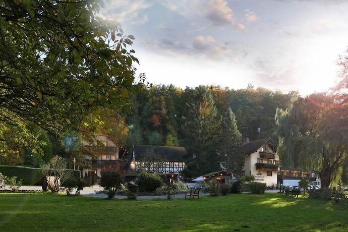 Imagen general del Hotel K&ouml;hlichs Paradeism&uuml;hle. Foto 1