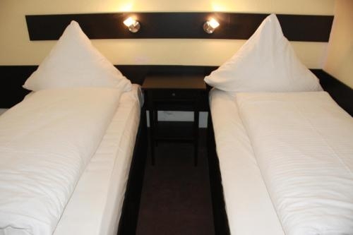 Imagen de la habitación del Hotel K&ouml;lner Hof, M&uuml;lheim an der Ruhr. Foto 7