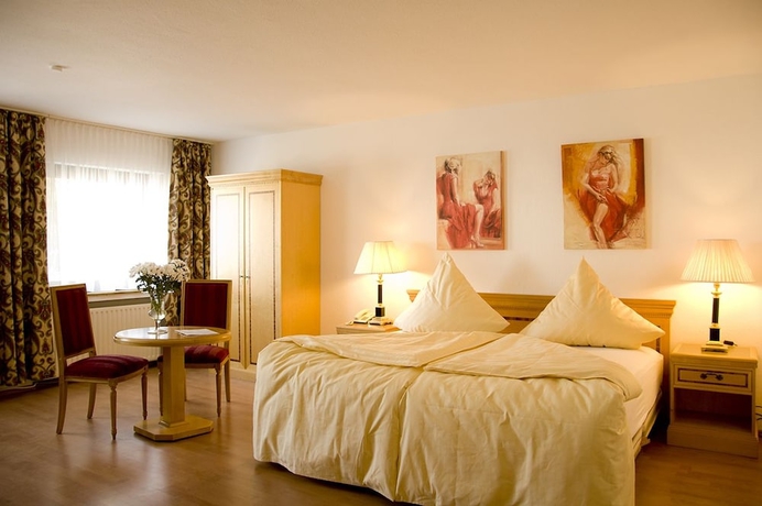 Imagen de la habitación del Hotel Kölner Hof Refrath. Foto 11