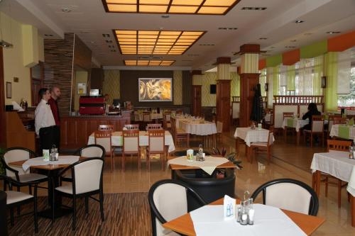 Imagen general del Hotel König, NAGYKANIZSA. Foto 5