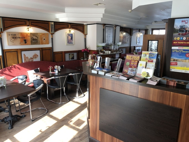 Imagen de los interiores del Hotel König, Simmering. Foto 19