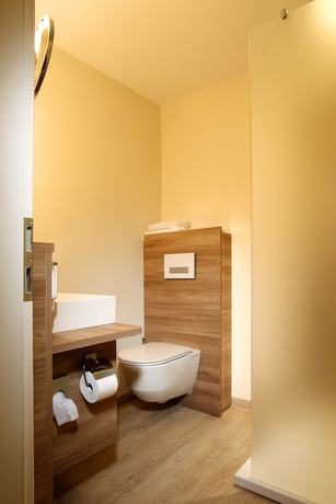 Imagen de la habitación del Hotel K&ouml;nigshof am Funkturm Business. Foto 14