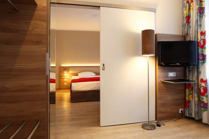 Imagen de la habitación del Hotel K&ouml;nigshof am Funkturm Business. Foto 15