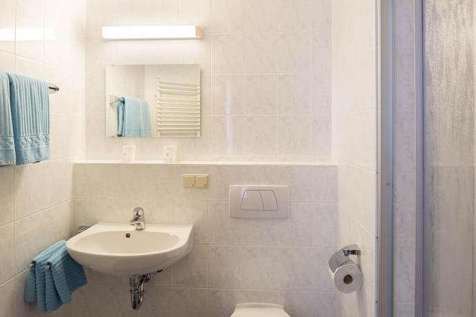 Imagen de la habitación del Hotel K&ouml;nigssee, Sch&ouml;nau am K&ouml;nigsee. Foto 16