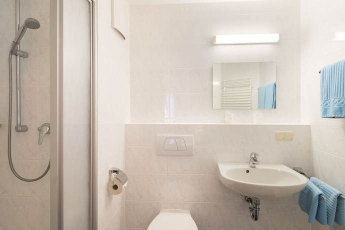Imagen de la habitación del Hotel K&ouml;nigssee, Sch&ouml;nau am K&ouml;nigsee. Foto 19