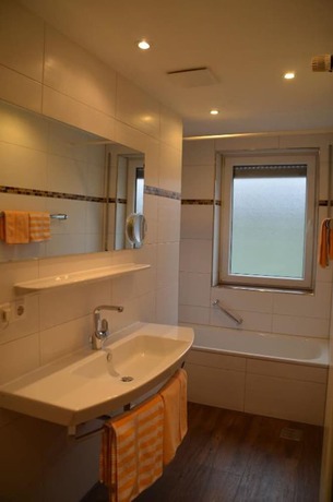 Imagen general del Hotel K&ouml;nigsteiner Hof. Foto 9