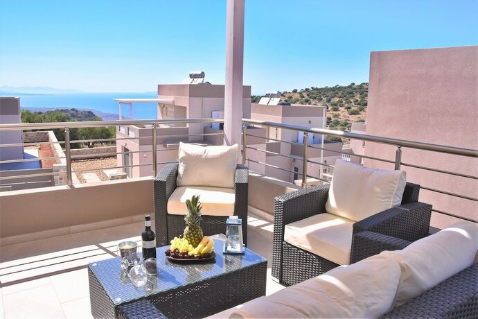 Imagen de la habitación del Hotel Kounali Resort. Foto 15