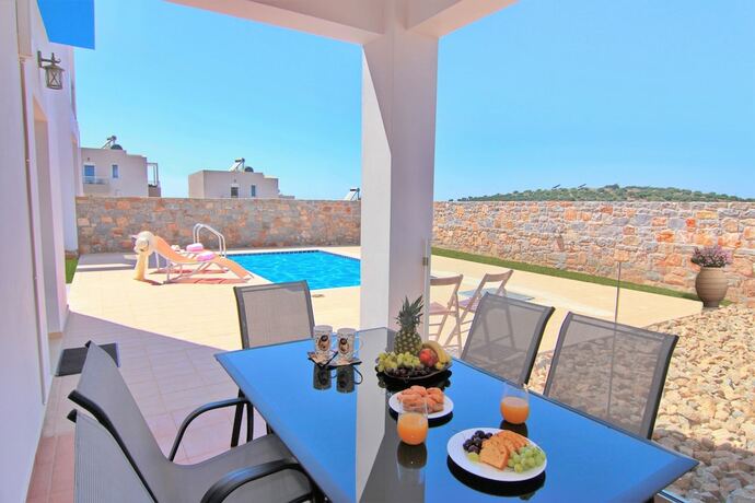 Imagen de la habitación del Hotel Kounali Resort. Foto 18