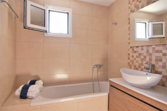 Imagen de la habitación del Hotel Kounali Resort. Foto 20