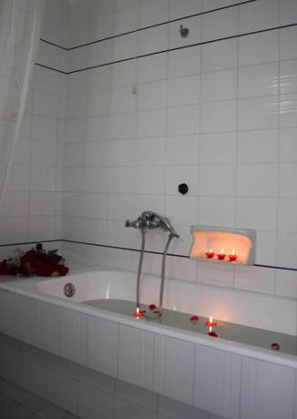Imagen de la habitación del Hotel Kouros, Delfos. Foto 7