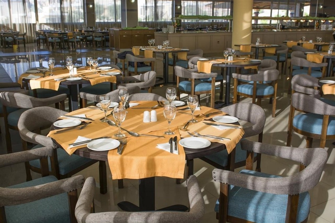 Imagen general del Hotel Kouros Palace. Foto 12