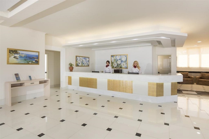 Imagen general del Hotel Kouros Palace. Foto 14