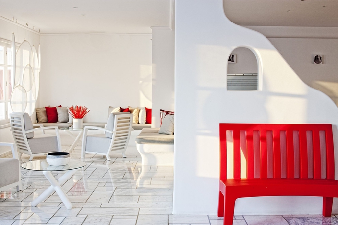 Imagen de los interiores del Hotel Kouros and Suites. Foto 14