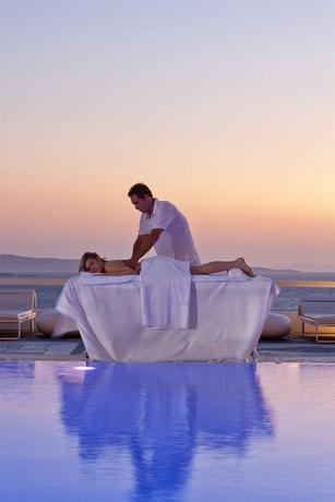 Imagen de los interiores del Hotel Kouros and Suites. Foto 16