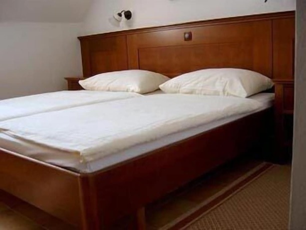 Imagen de la habitación del Hotel Kovac. Foto 5