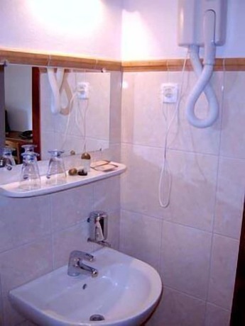 Imagen de la habitación del Hotel Kovac. Foto 7