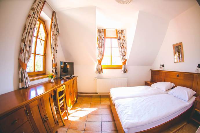 Imagen de la habitación del Hotel Kovac. Foto 15