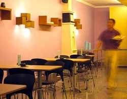 Imagen de los interiores del Hotel Kowsar. Foto 7