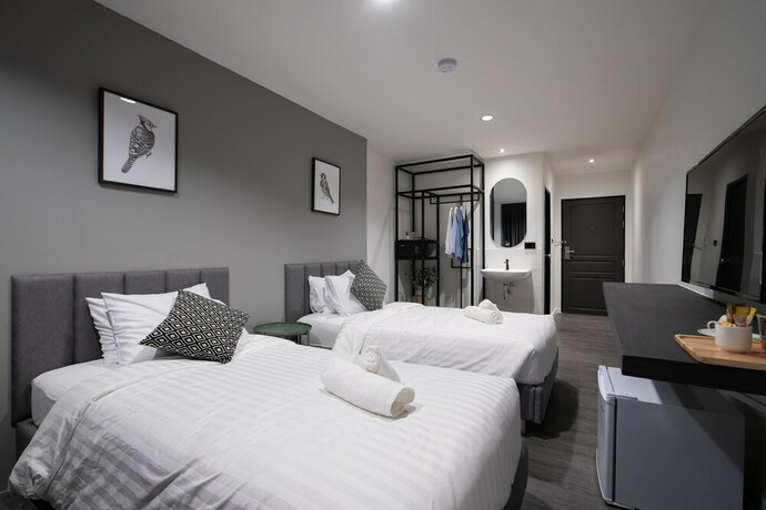 Imagen de la habitación del Hotel Kowtha Rivertel. Foto 7