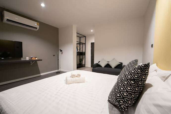 Imagen de la habitación del Hotel Kowtha Rivertel. Foto 11