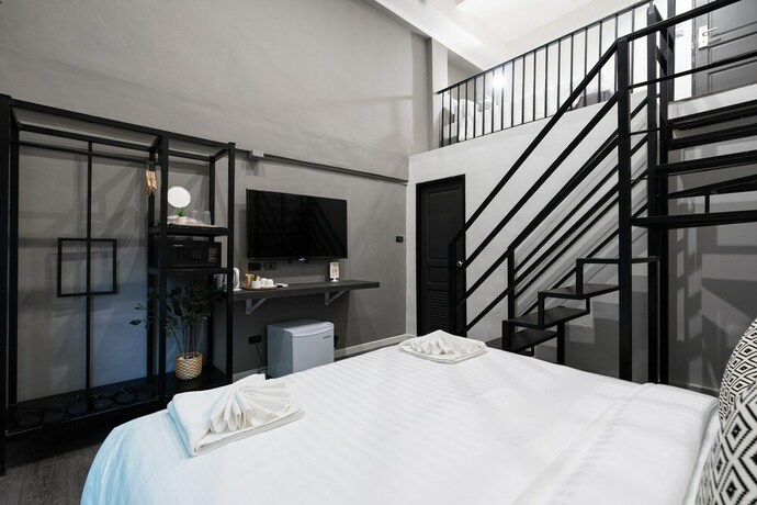 Imagen de la habitación del Hotel Kowtha Rivertel. Foto 15