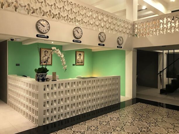 Imagen de los interiores del Hotel Kowtha Rivertel. Foto 17