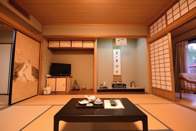 Imagen de la habitación del Hotel Koyasan Shukubo Fugenin. Foto 14