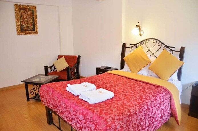 Imagen de la habitación del Hotel Koyllur. Foto 7