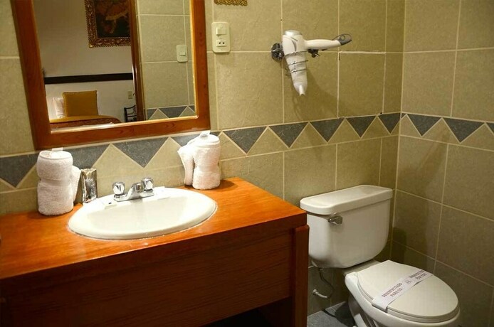 Imagen de la habitación del Hotel Koyllur. Foto 8